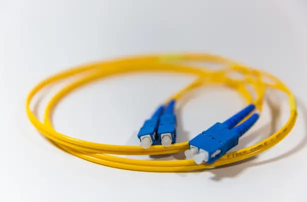 Câble de fibre optique pour Box Internet
